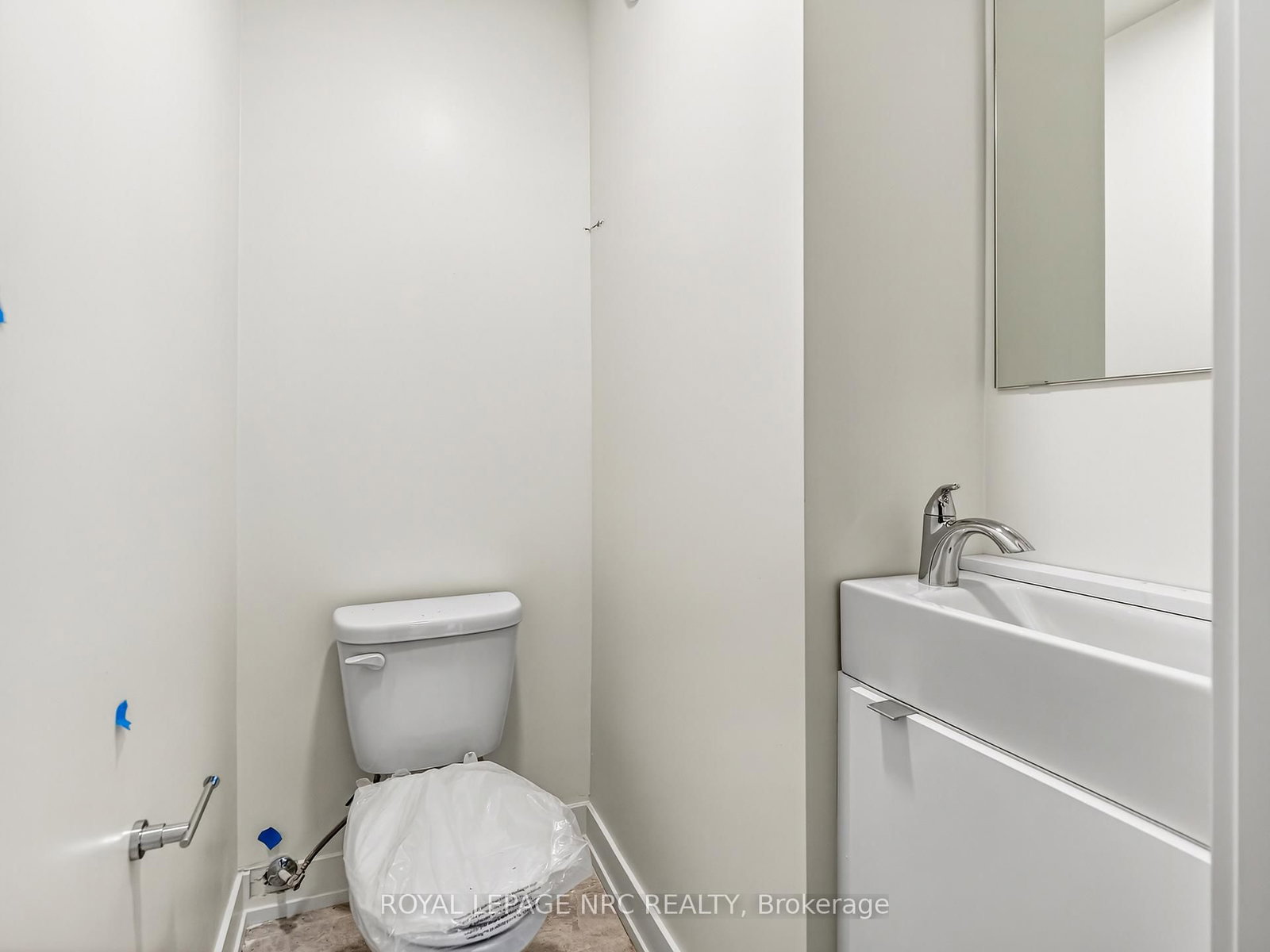 16 Melbourne Avenue, Unit 312B - Photo 9