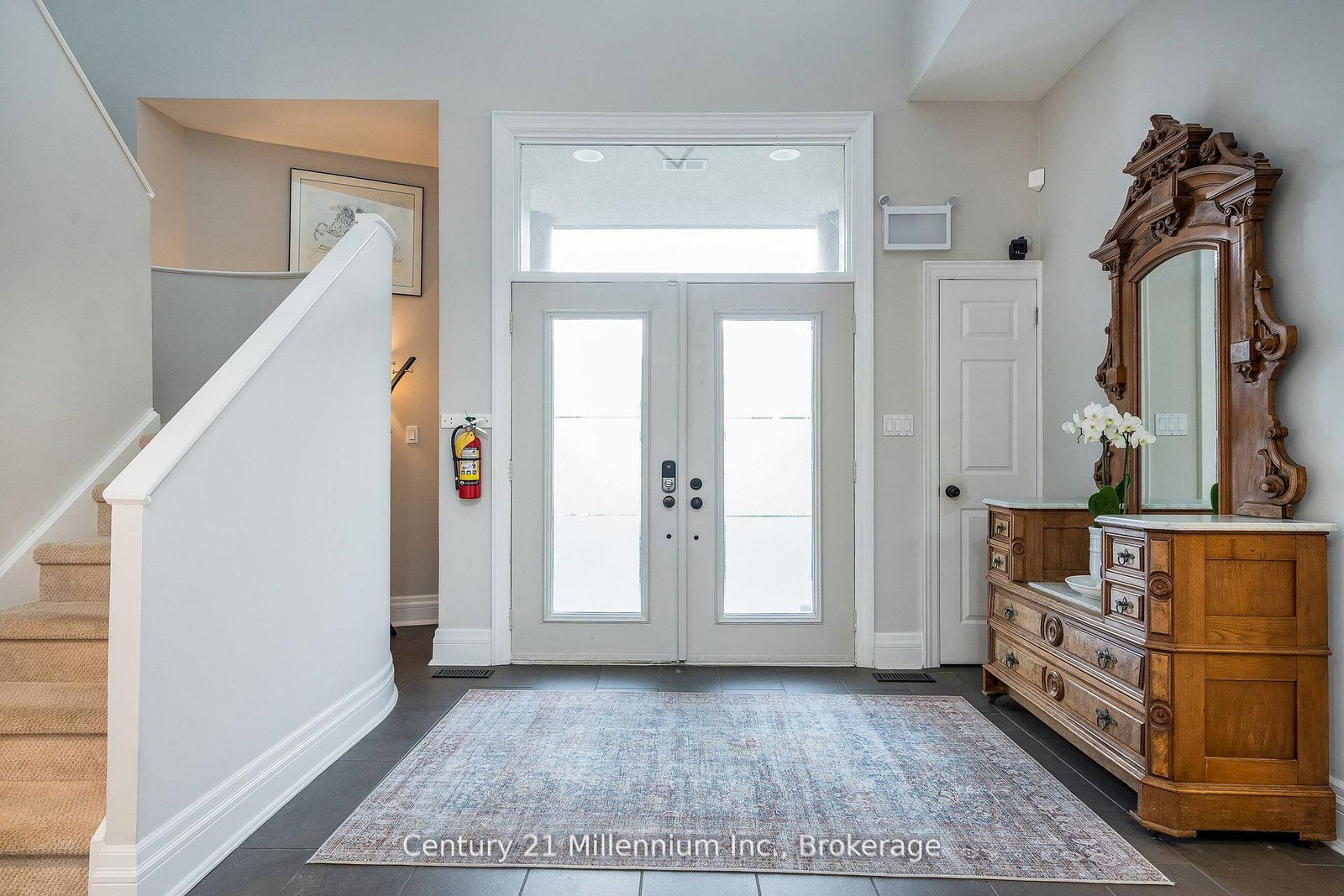 160 Grand Cypress Lane - Photo 4