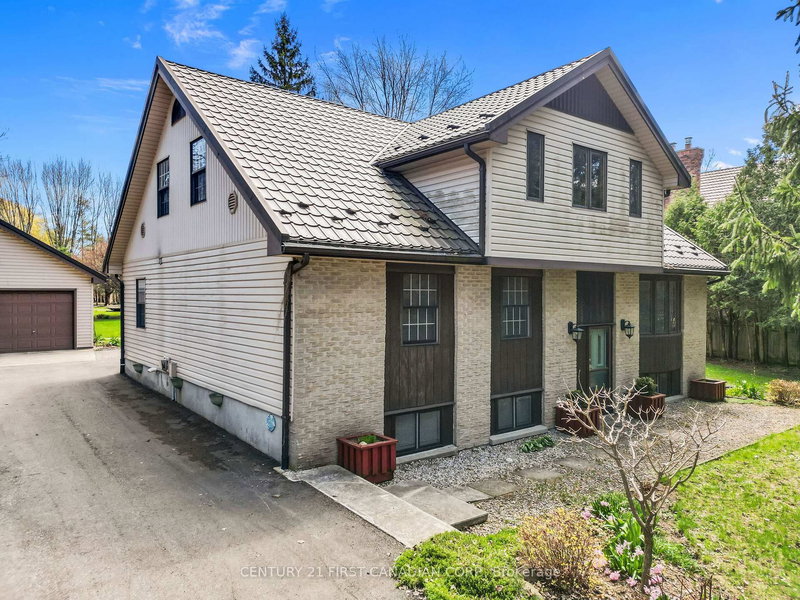 33396 Queen St, North Middlesex, N0M 1A0 | Image 3