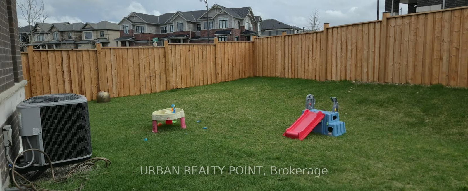 185 Blacklock Street - Photo 17