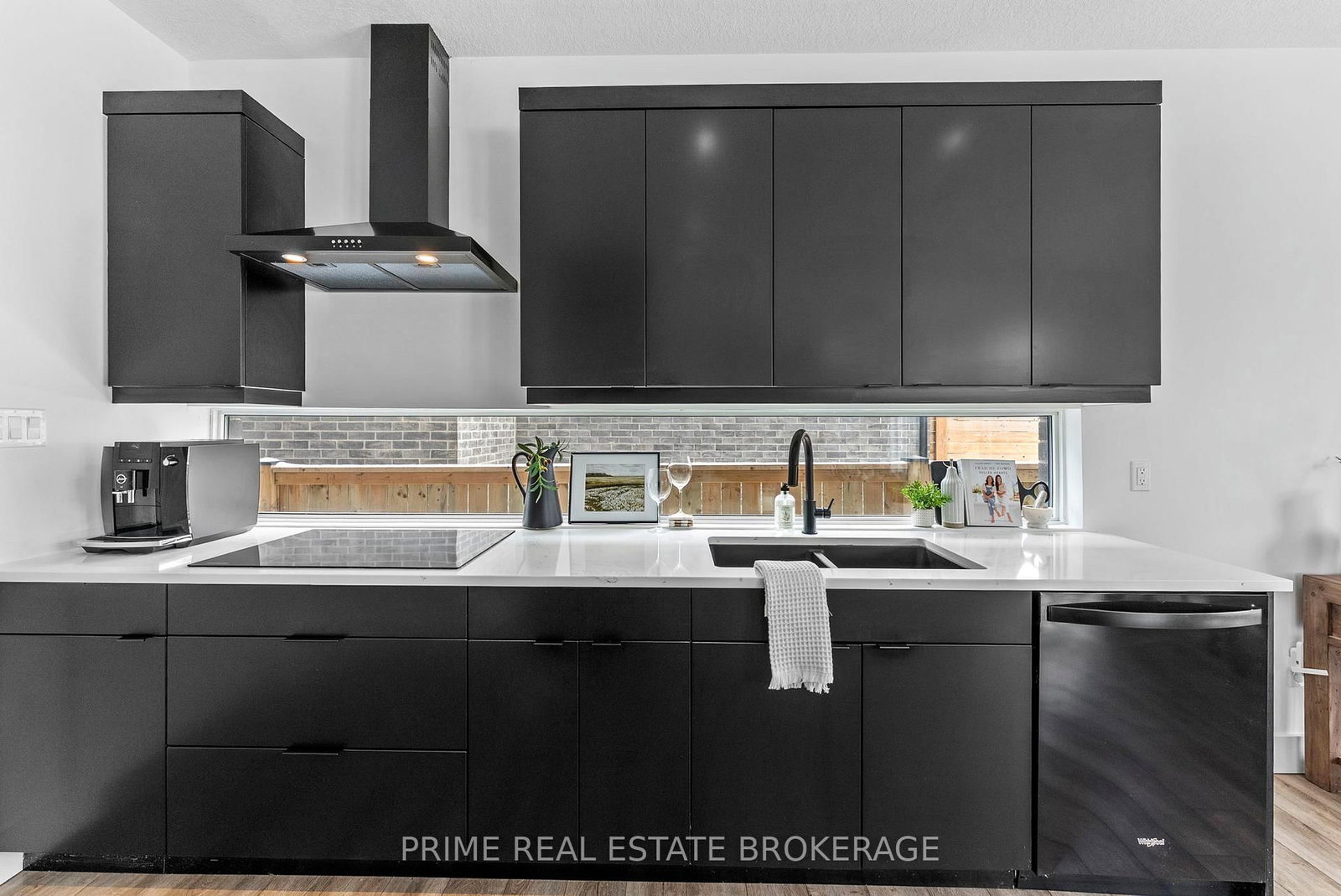 Detached House for sale at 1577 Applerock Avenue, London North, Ontario, N6G 0X5 - North S - MLS: X13025860