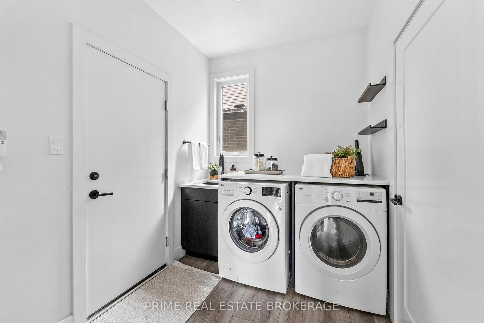 Detached House for sale at 1577 Applerock Avenue, London North, Ontario, N6G 0X5 - North S - MLS: X13025860