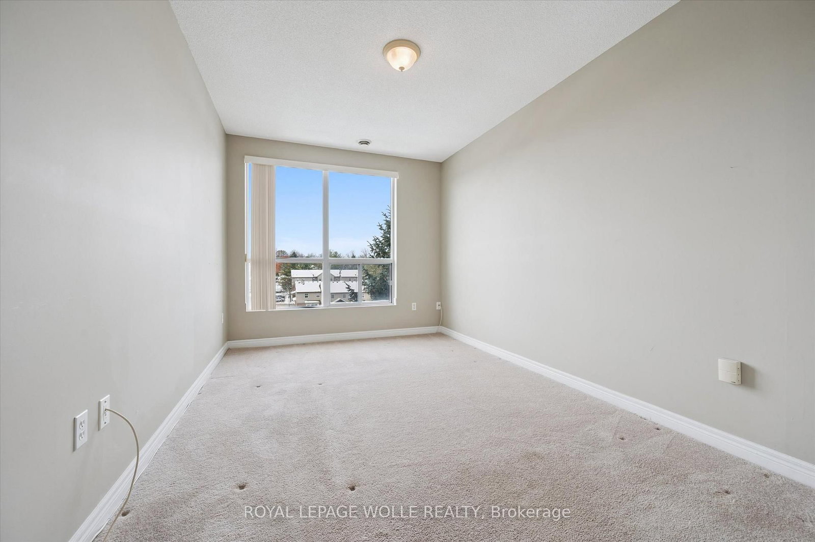 255 Keats Way, Unit 706 - Photo 20