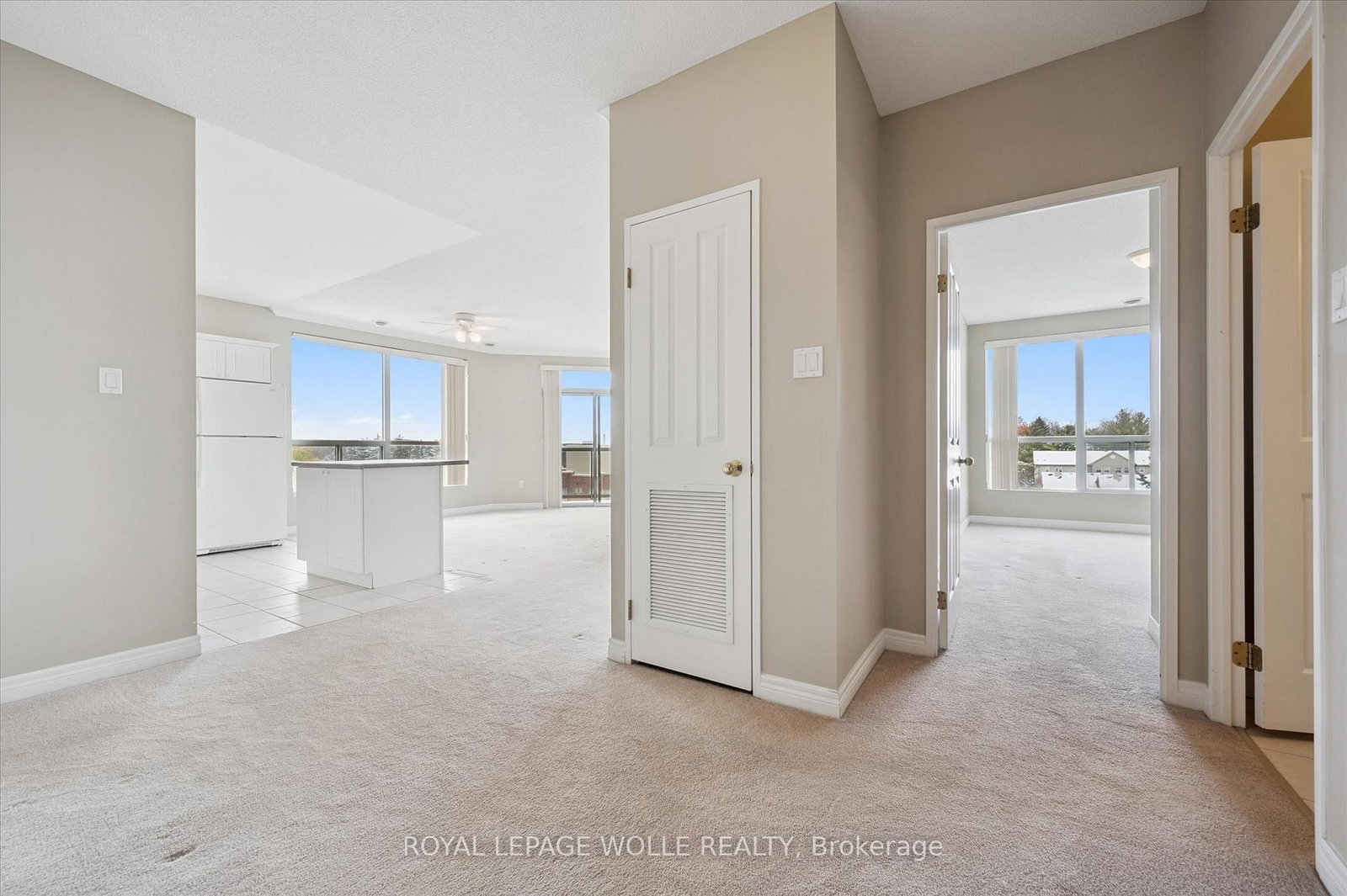 255 Keats Way, Unit 706 - Photo 6