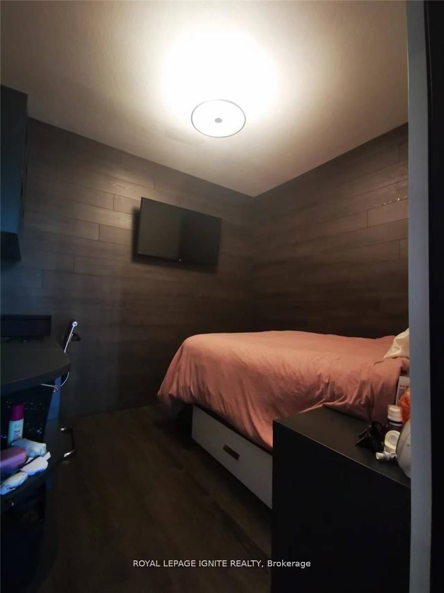 330 Phillip Street, Unit N1707 (Room) - Photo 10