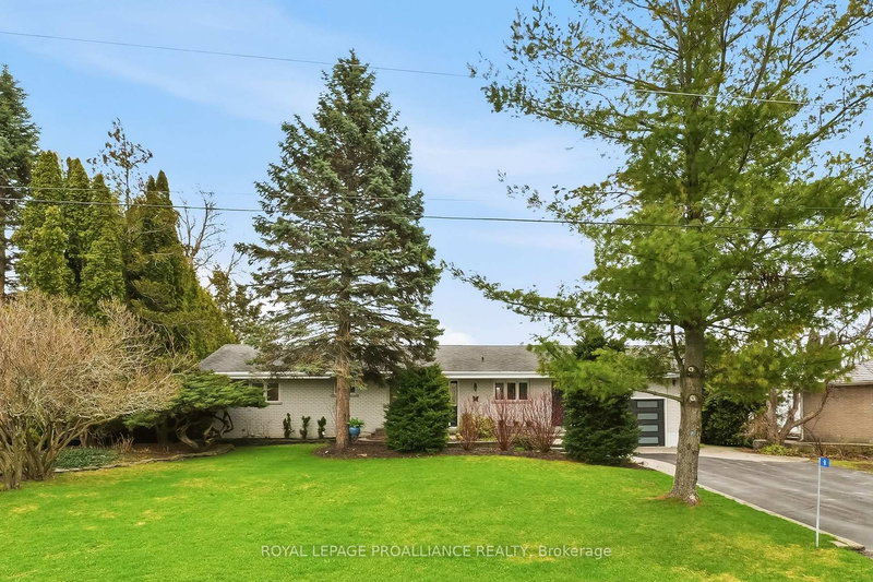 9 Dorthy Dr, Quinte West, K8V 5P5 | Image 2