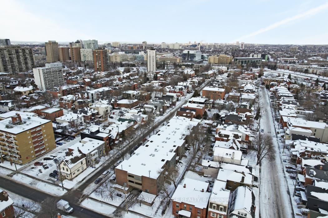 142 Waverley Street, Unit 2D - Photo 34