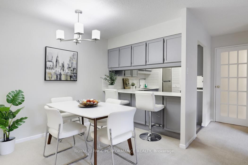 142 Waverley Street, Unit 2D - Photo 5