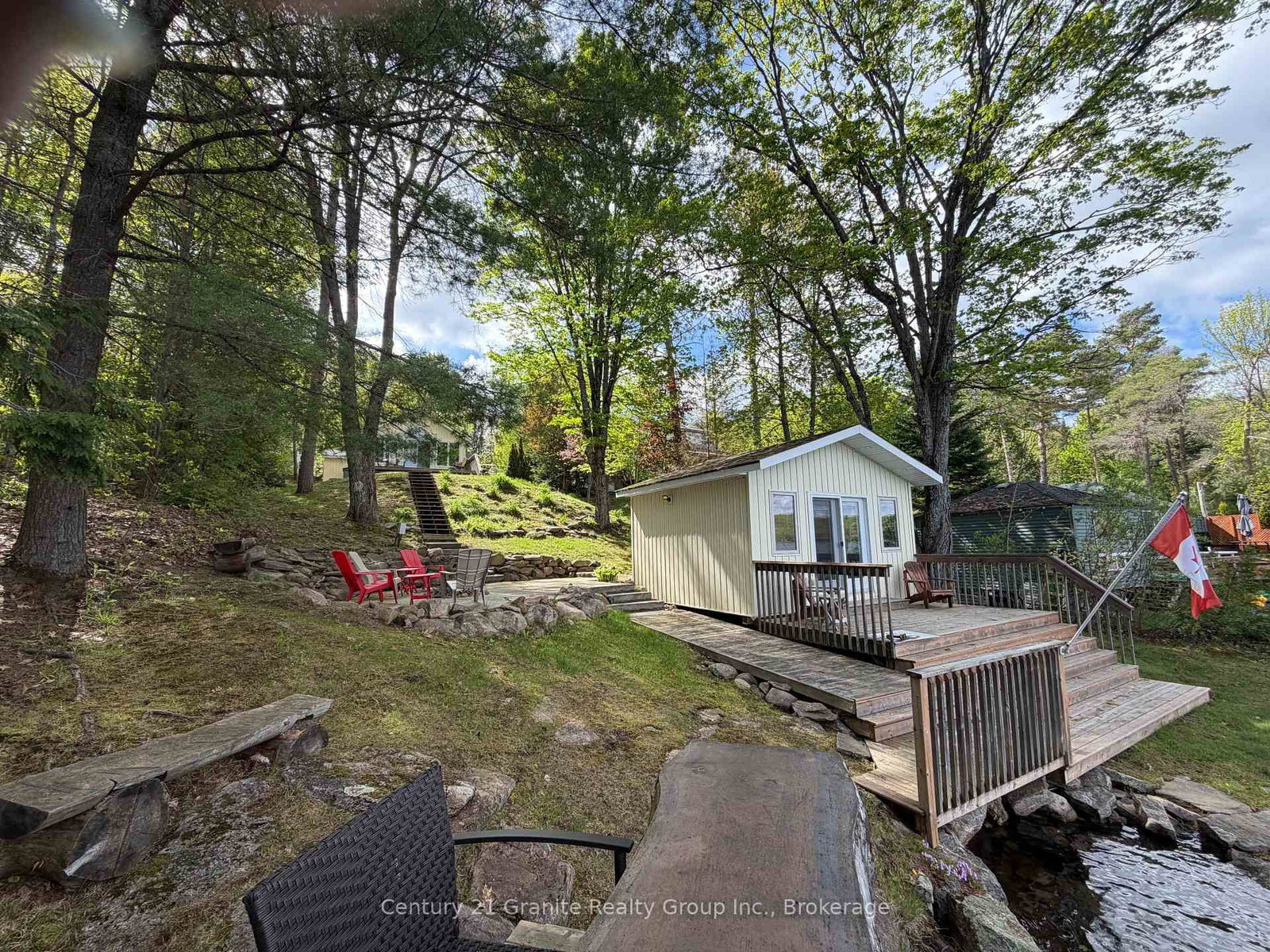 1035 Harvest Moon Lane • Algonquin Highlands, ON photo 2