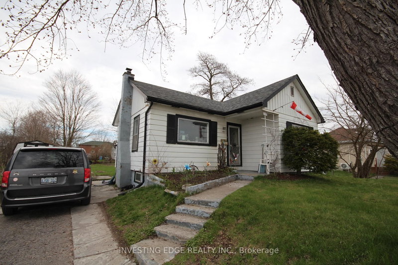 home for sale on 250 Sidney Street S