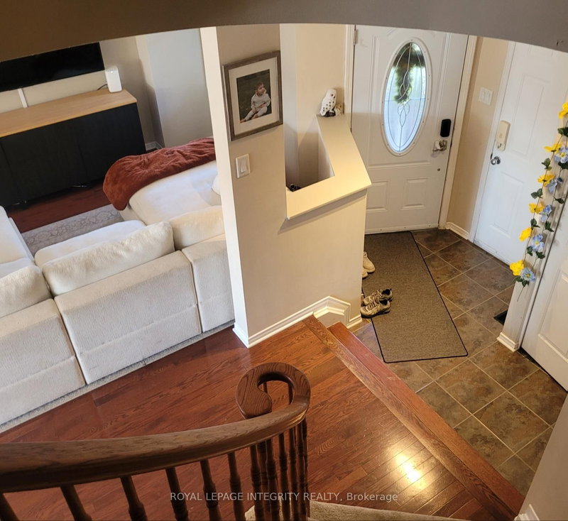 554 Aberfoyle Circ, Ottawa, K2K 3R3 | Image 3