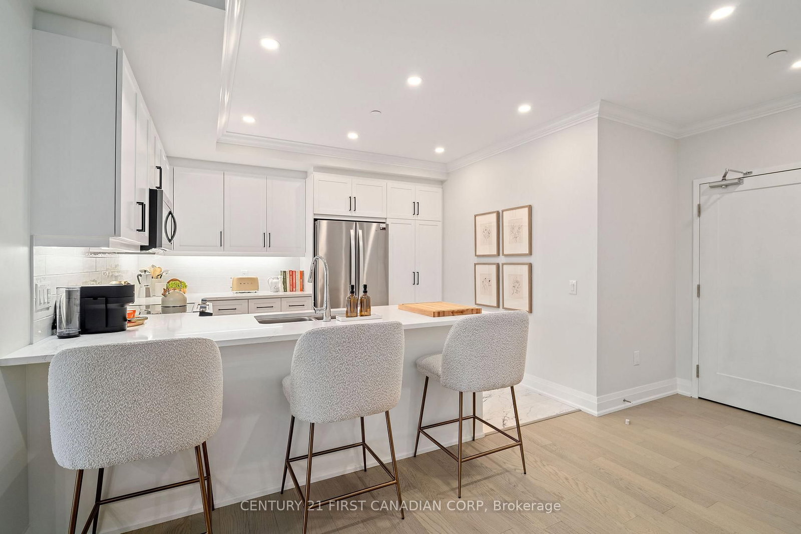 1560 Upper West Avenue, Unit 213 - Photo 14