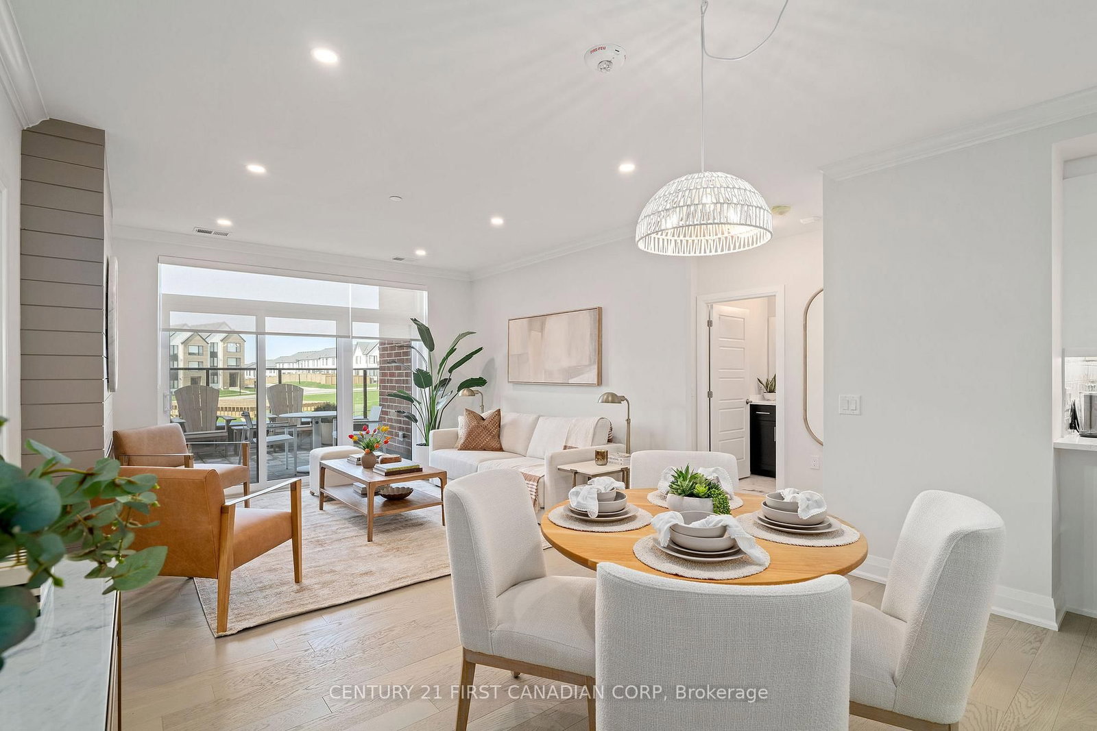 1560 Upper West Avenue, Unit 213 - Photo 5