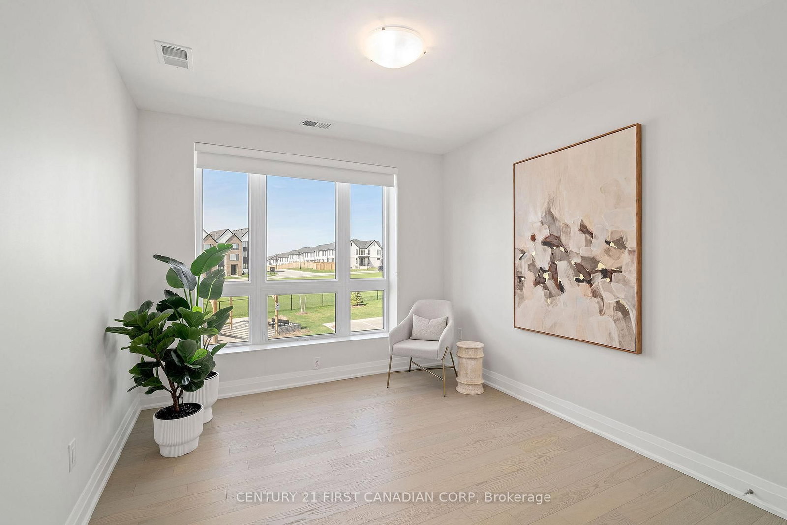 1560 Upper West Avenue, Unit 213 - Photo 9