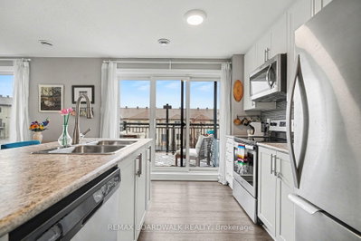 454 Via Verona Street • #36 • Ottawa, ON photo 4