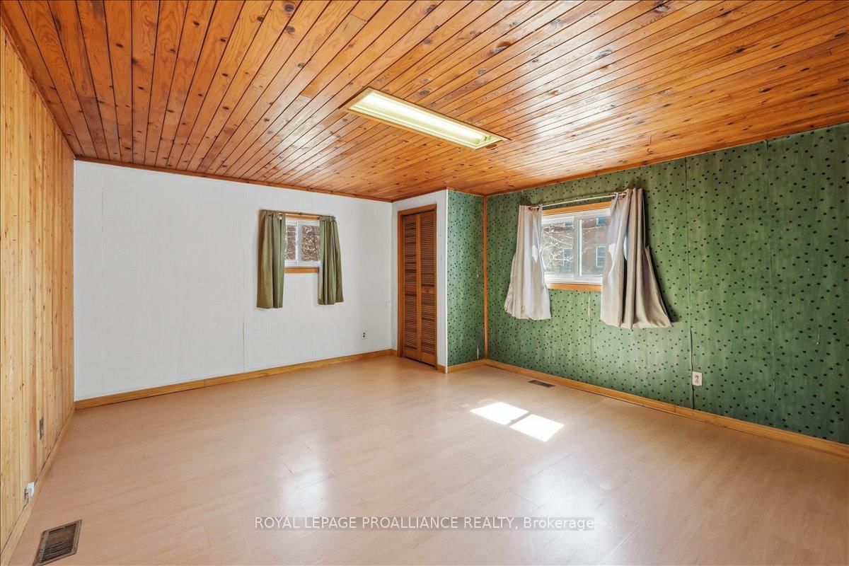 211 Colborne Street • Tweed, ON photo 20