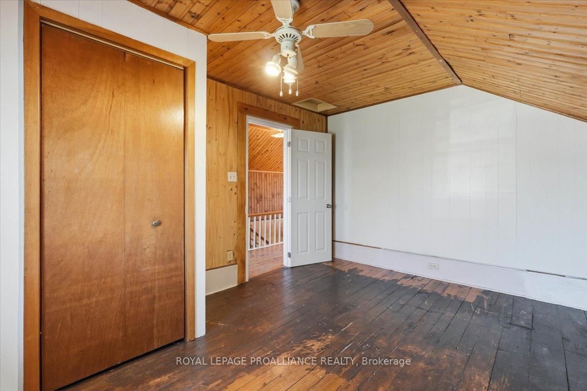 211 Colborne Street • Tweed, ON photo 27