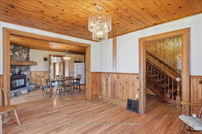 211 Colborne Street • Tweed, ON photo 9