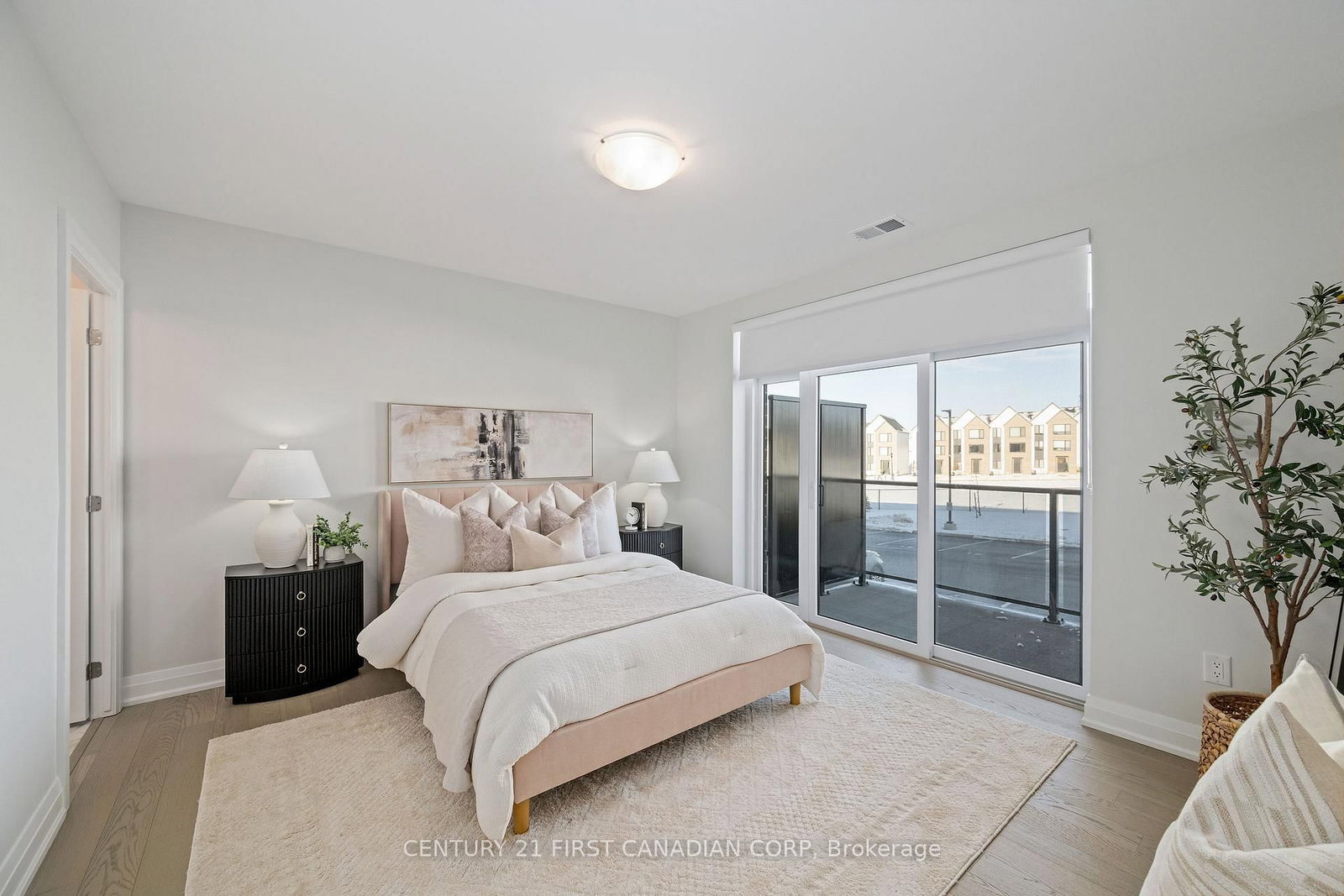 1560 Upper West Avenue, Unit 203 - Photo 5