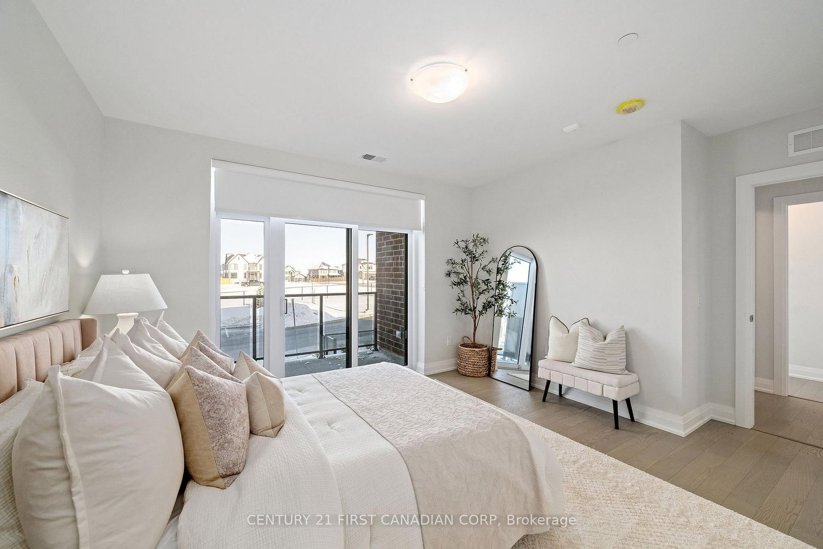 1560 Upper West Avenue, Unit 203 - Photo 6