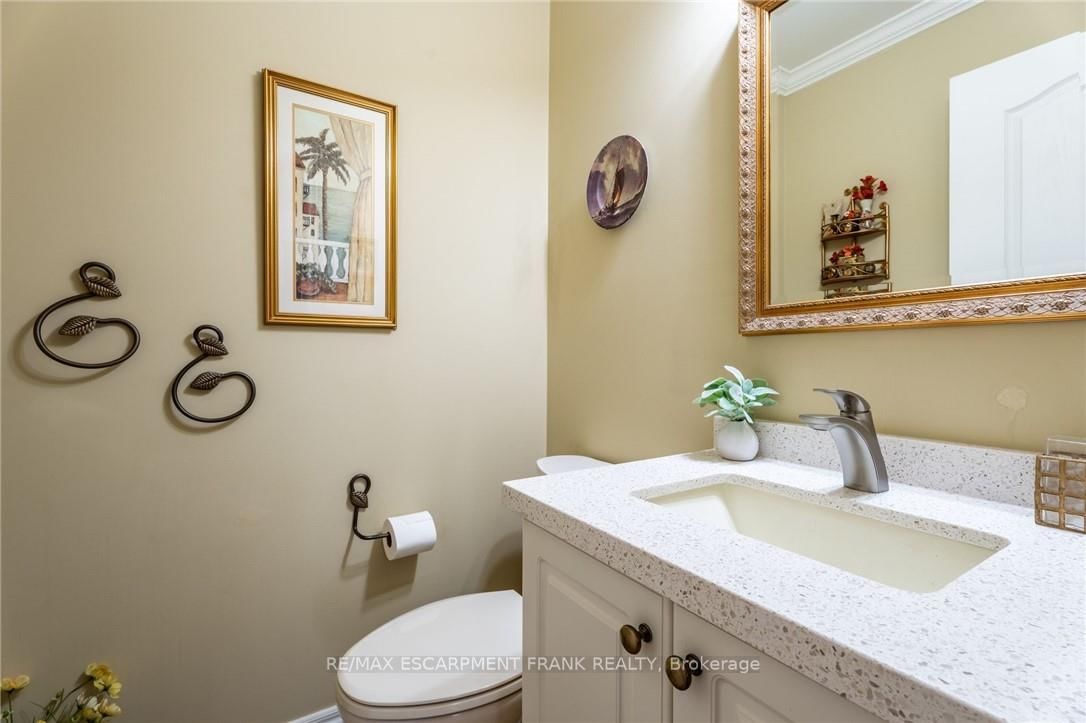 345 Southcote Road - Photo 38