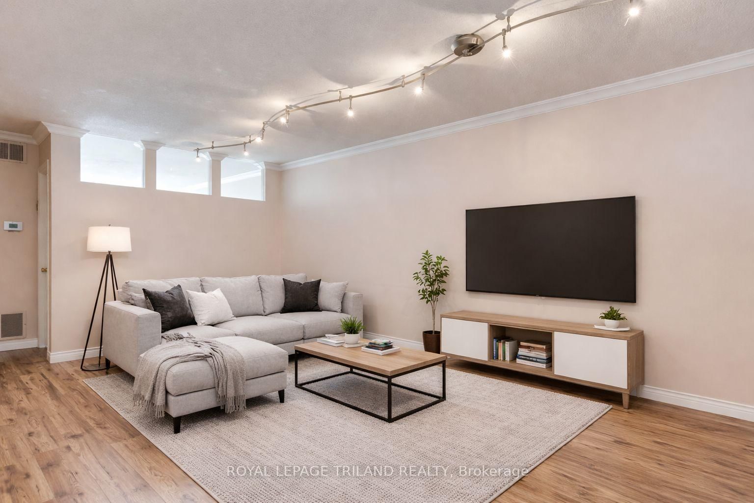 695 Richmond Street, Unit 904 - Photo 18