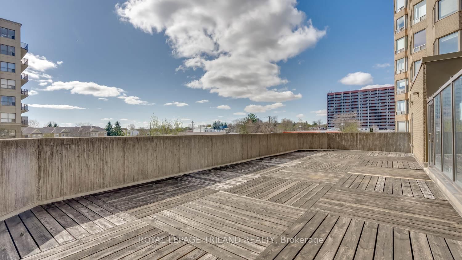 695 Richmond Street, Unit 904 - Photo 22