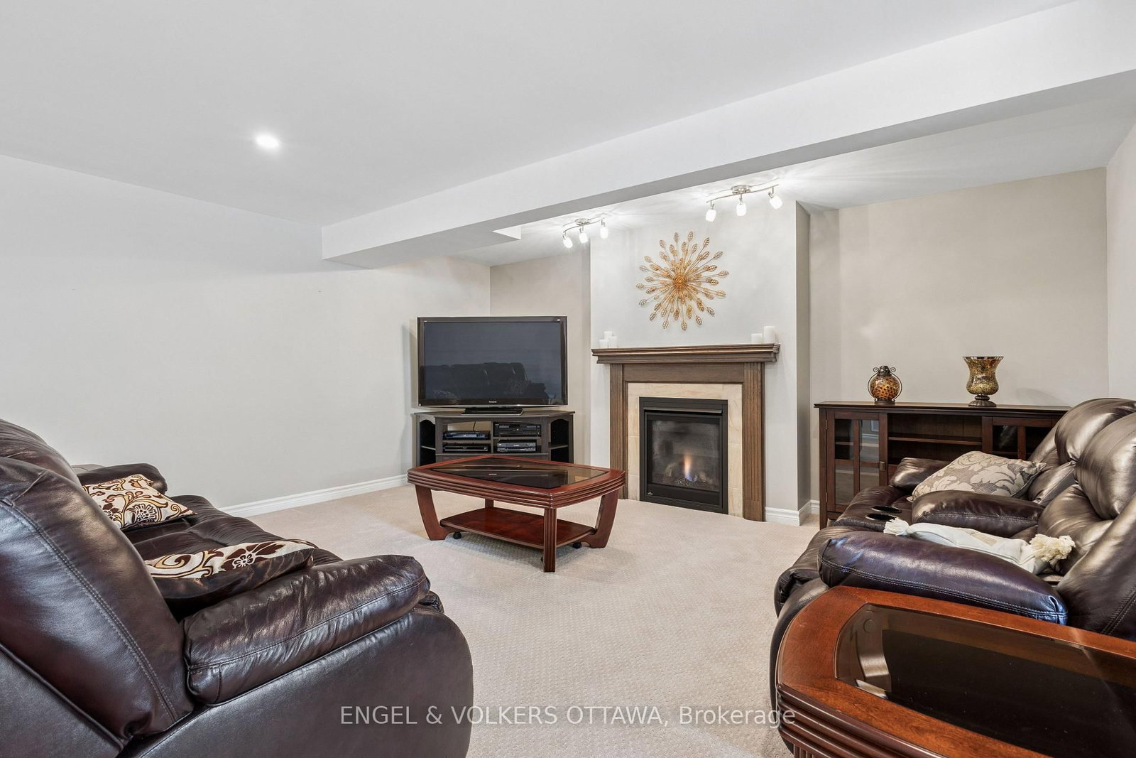 865 Tewin Circle - Photo 32