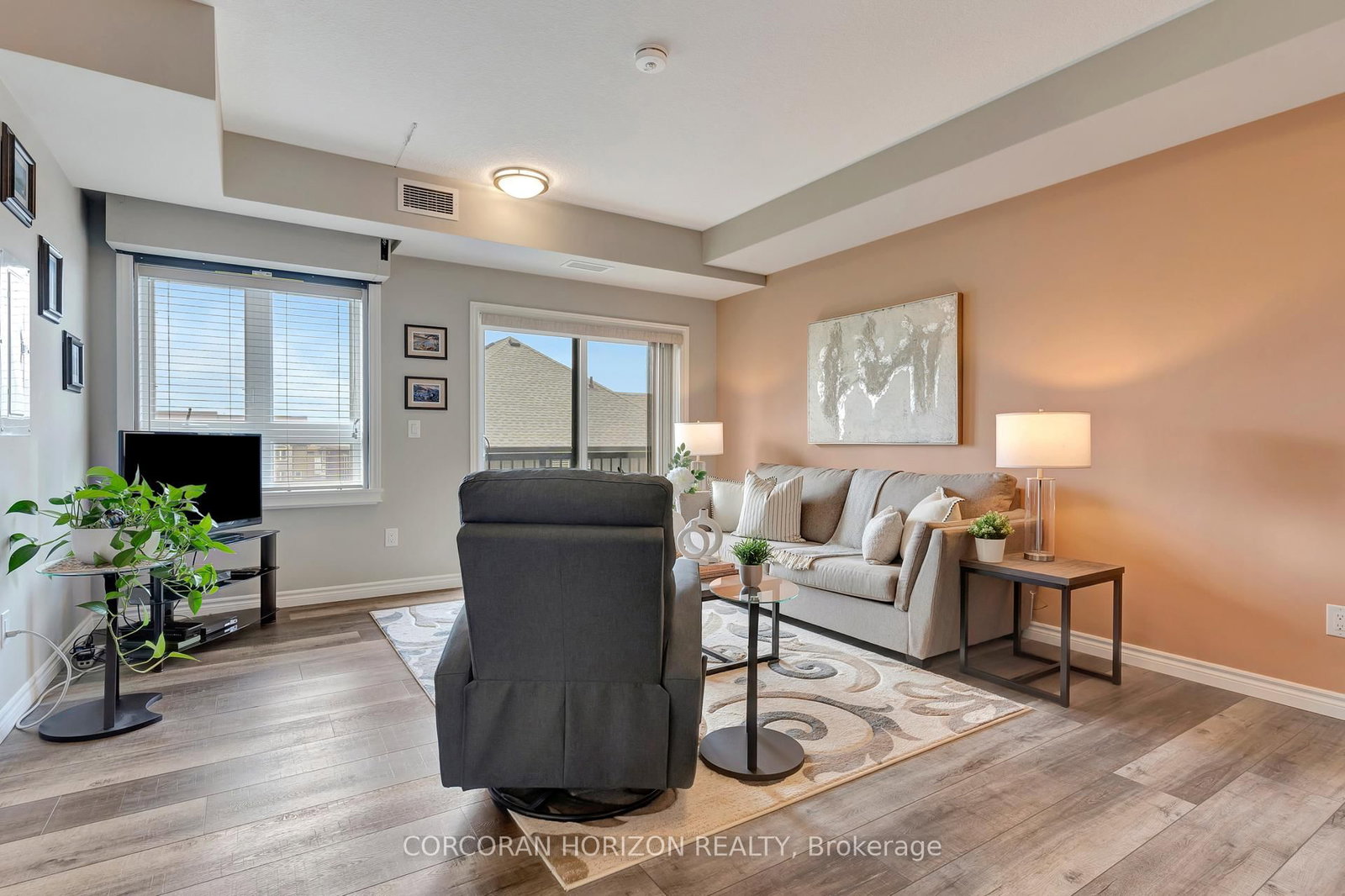 408 Guelph Avenue, Unit 209 - Photo 14