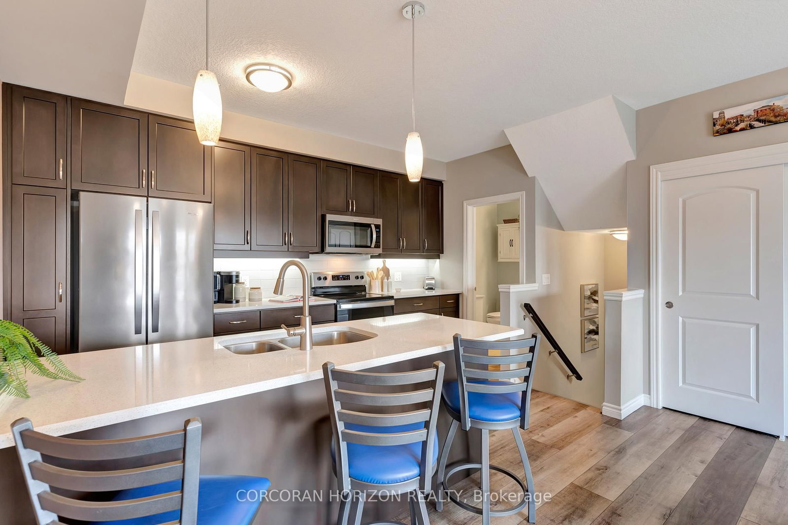 408 Guelph Avenue, Unit 209 - Photo 9