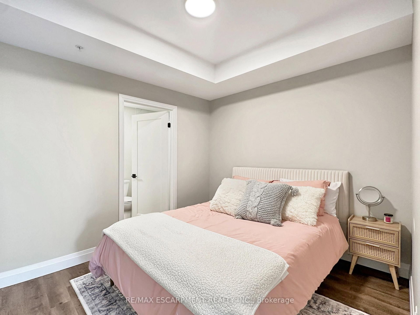 64 Main Street N, Unit 303 - Photo 10