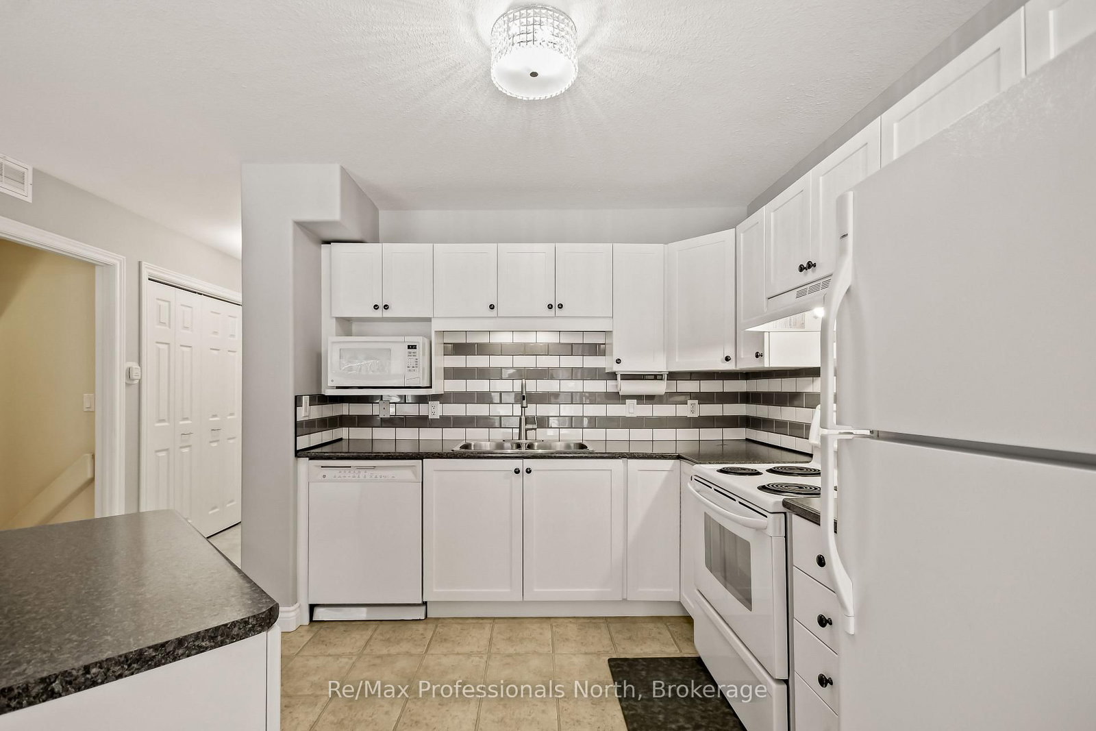 151 Pine Street - Photo 18