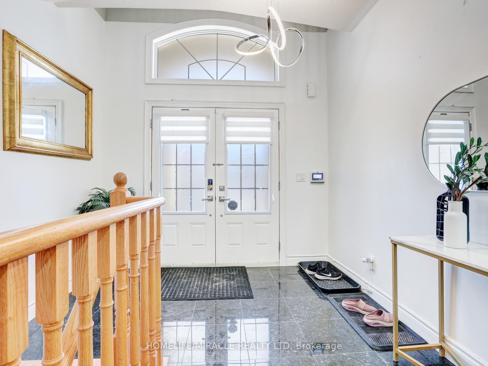 584 Pinery Trail - Photo 5