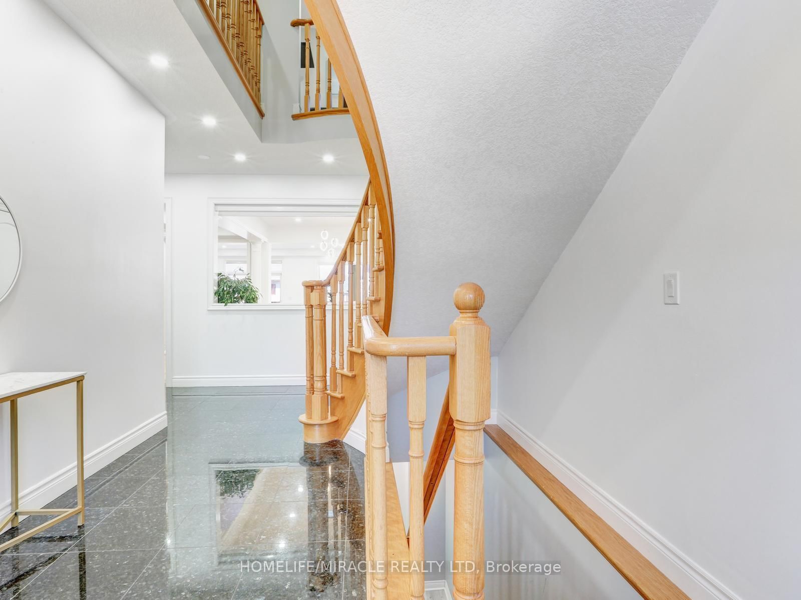 584 Pinery Trail - Photo 6