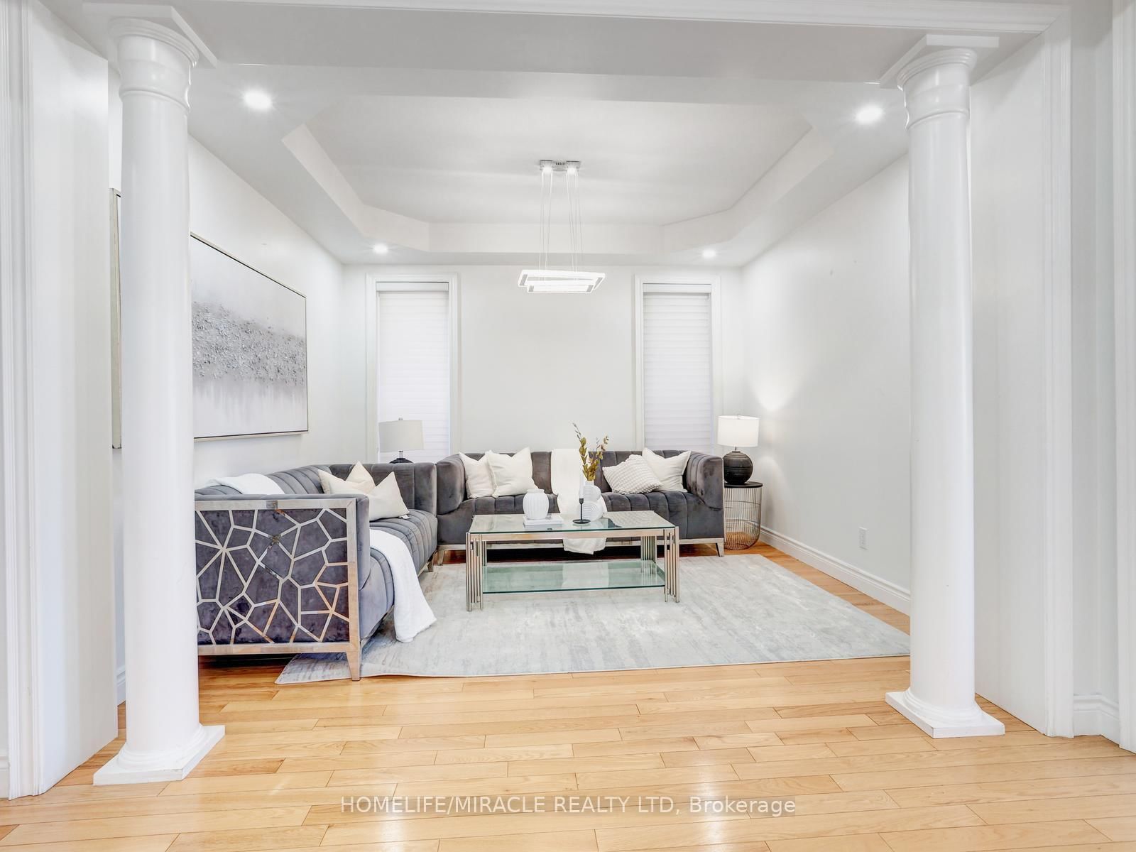 584 Pinery Trail - Photo 8