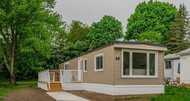 40 Hillside Crescent