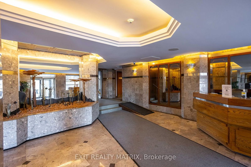 1007 - 2759 Carousel Cres, Ottawa, K1T 2N5 | Image 3