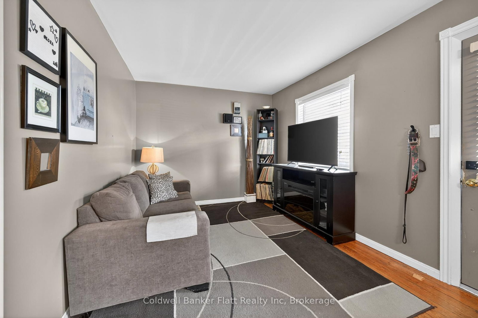 21 Rose Avenue - Photo 11