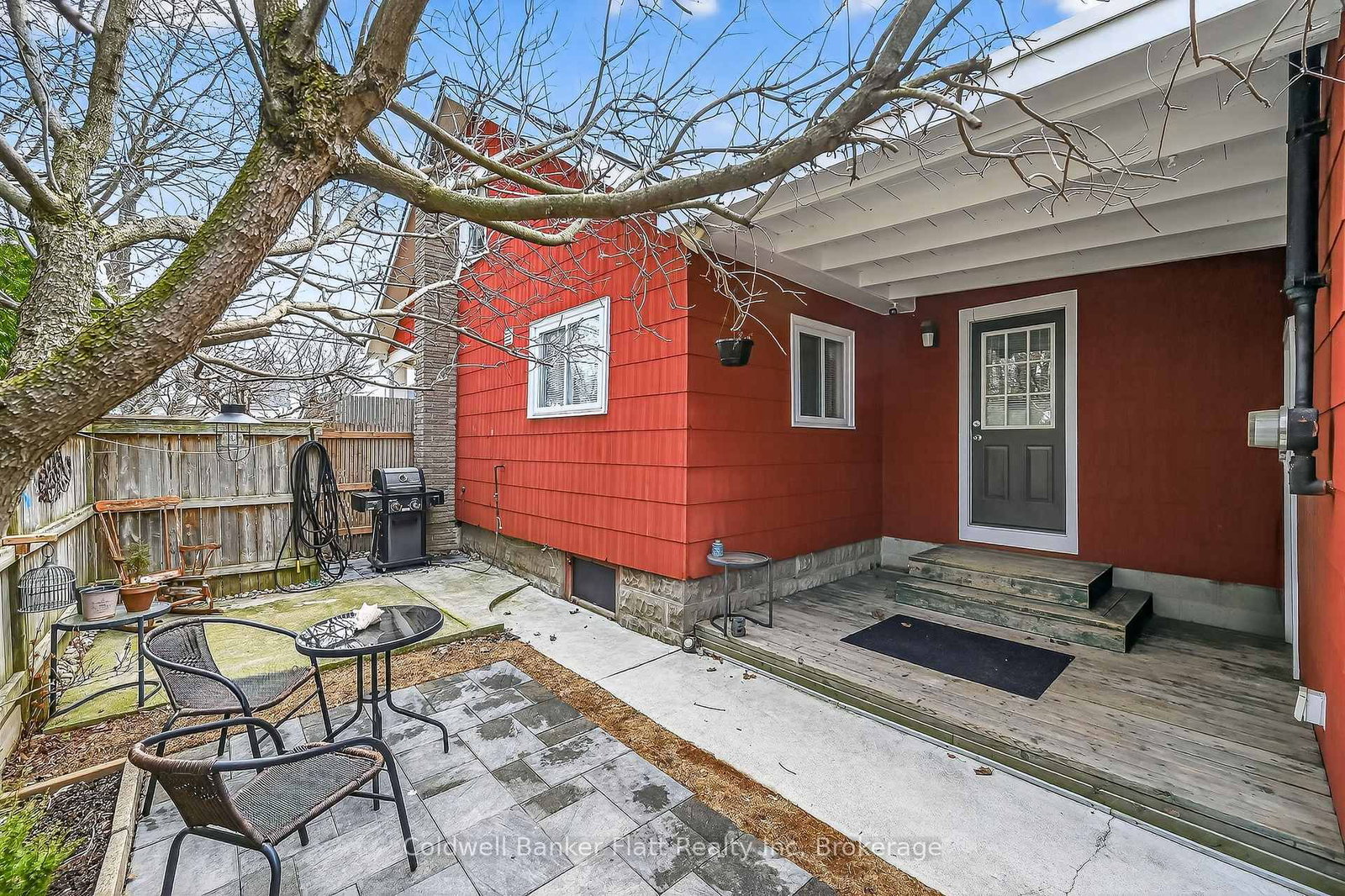 21 Rose Avenue - Photo 28