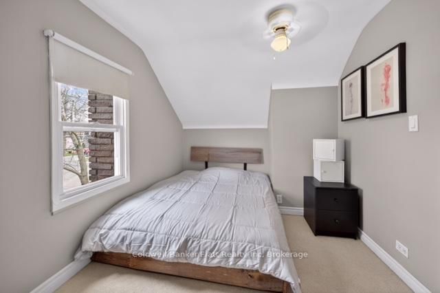 21 Rose Avenue - Photo 4