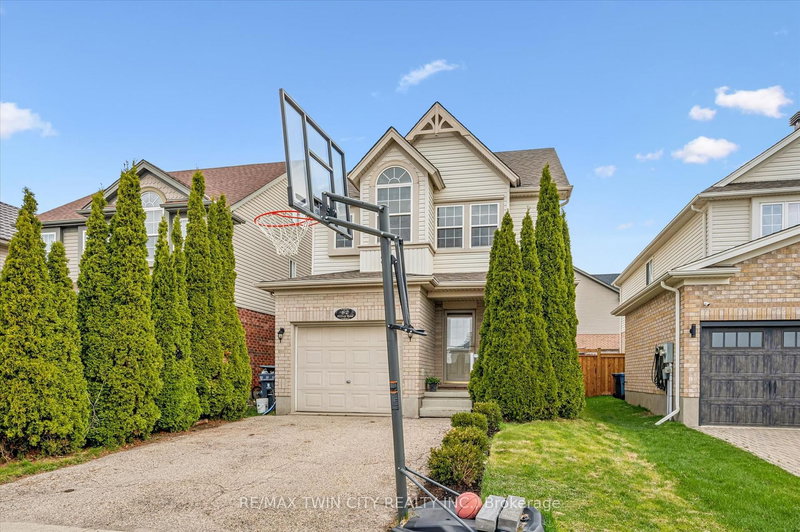 62 HILLTOP Rd, Guelph, N1E 7L5 | Image 2