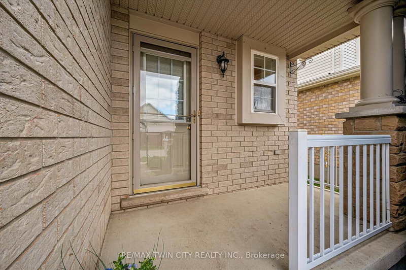 62 HILLTOP Rd, Guelph, N1E 7L5 | Image 3
