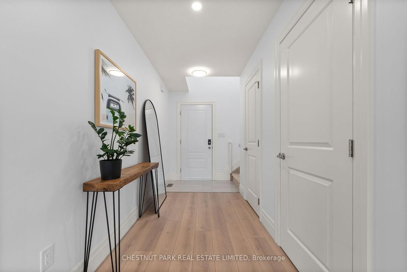 36 Campbell Cres, Prince Edward County, K0K 2T0 | Image 2