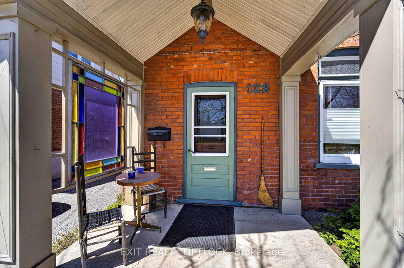 128 Sutherland Pl, Peterborough, K9H 1J1 | Image 3