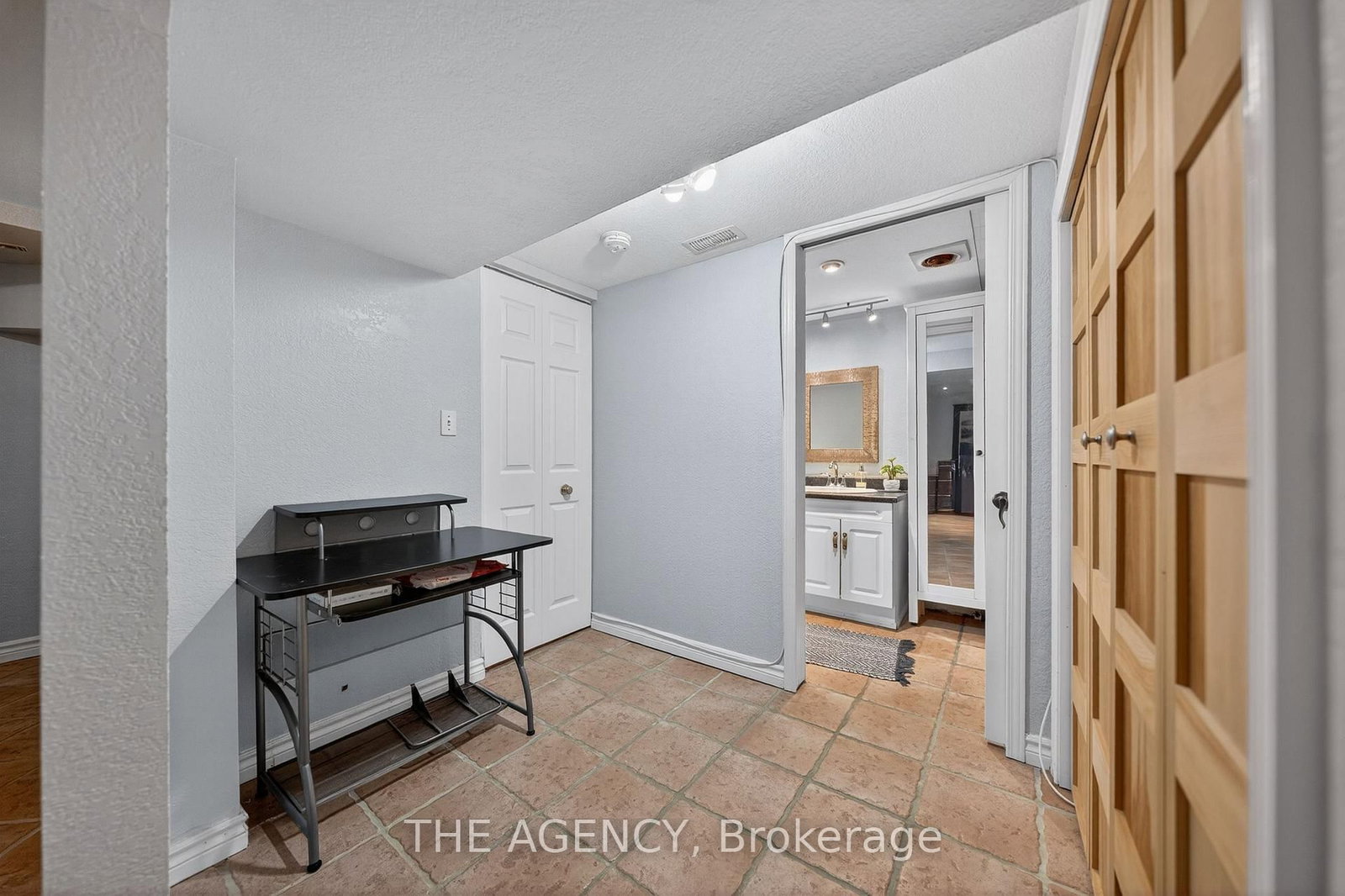 415 Morgan Avenue, Unit 8 - Photo 24