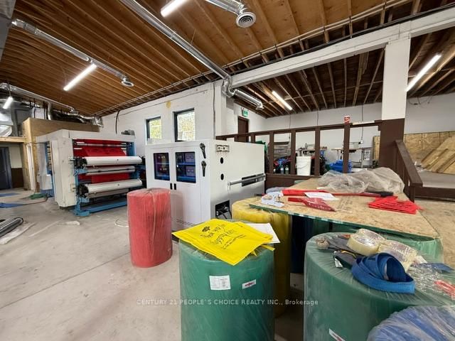 500 Elizabeth Street - Photo 2