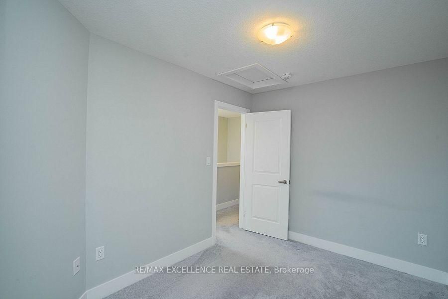 177 EdgeValley Road, Unit 172 - Photo 34