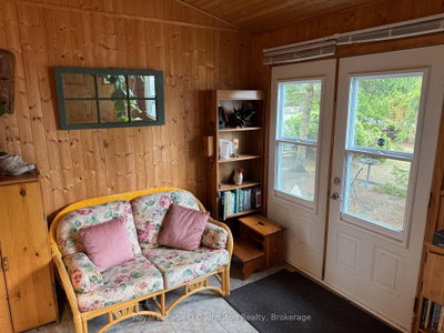 373 Carlisle Street • Saugeen Shores, ON photo 3