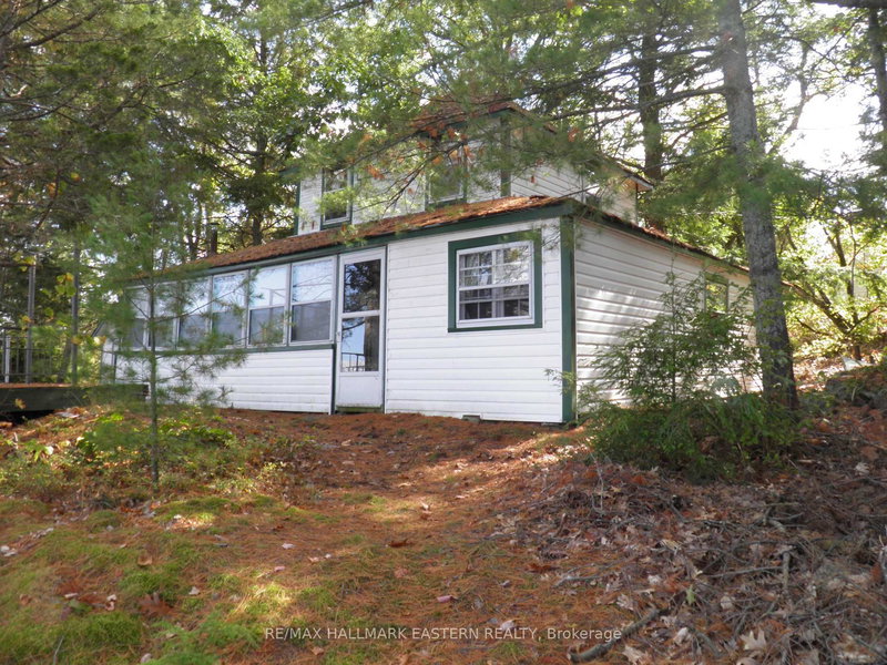 1420 Island 76 Stoney Lake