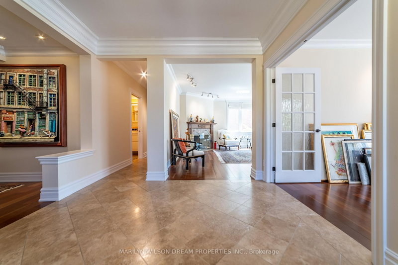 7 - 65 Whitemarl Dr, Ottawa, K1L 8J9 | Image 3